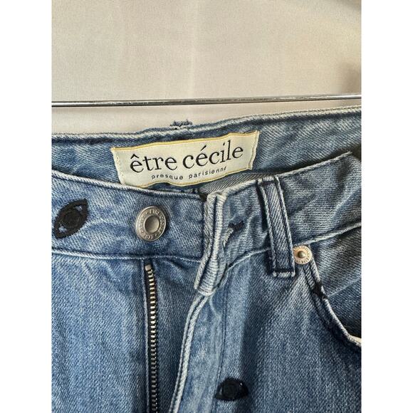 Wide Leg Embroidered Crop Jeans - Picture 4 of 5